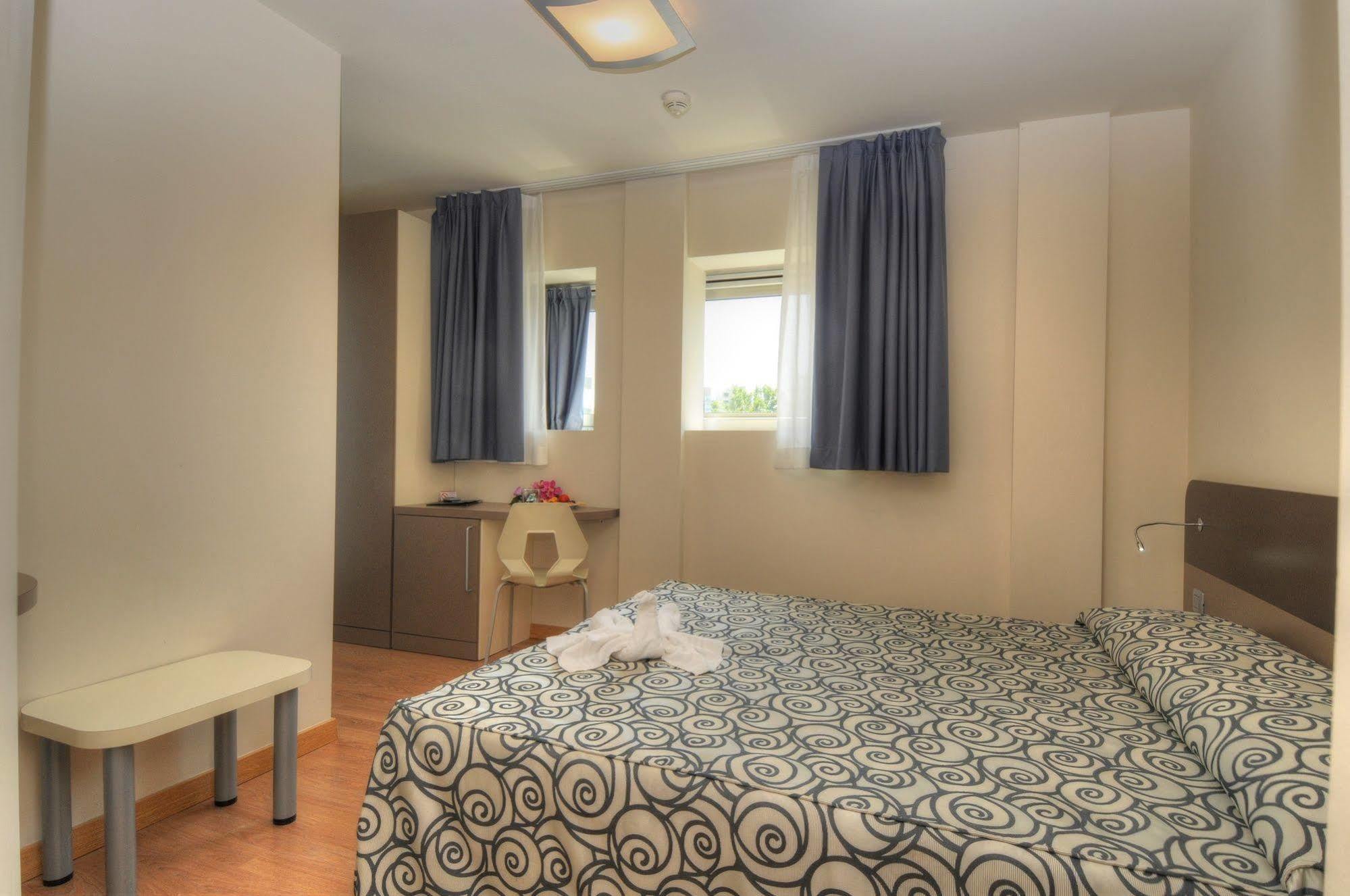 Hotel Pasha Lignano Sabbiadoro Bagian luar foto